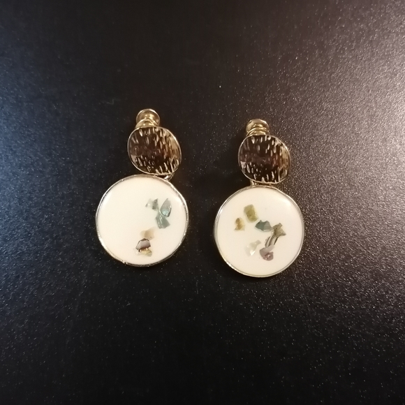 Retro earrings - Picture 1 of 3